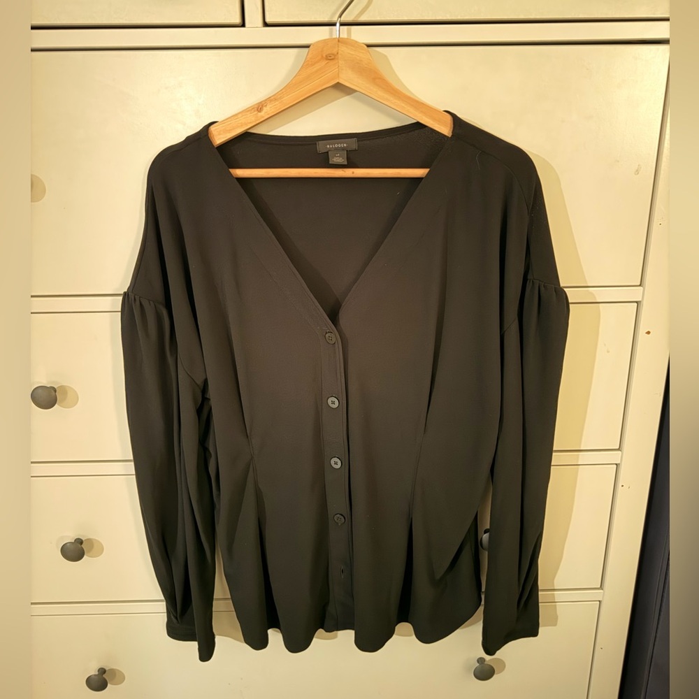Halogen Long Sleeve Button Front Blouse – Women’s XL – Drapey V-Neck